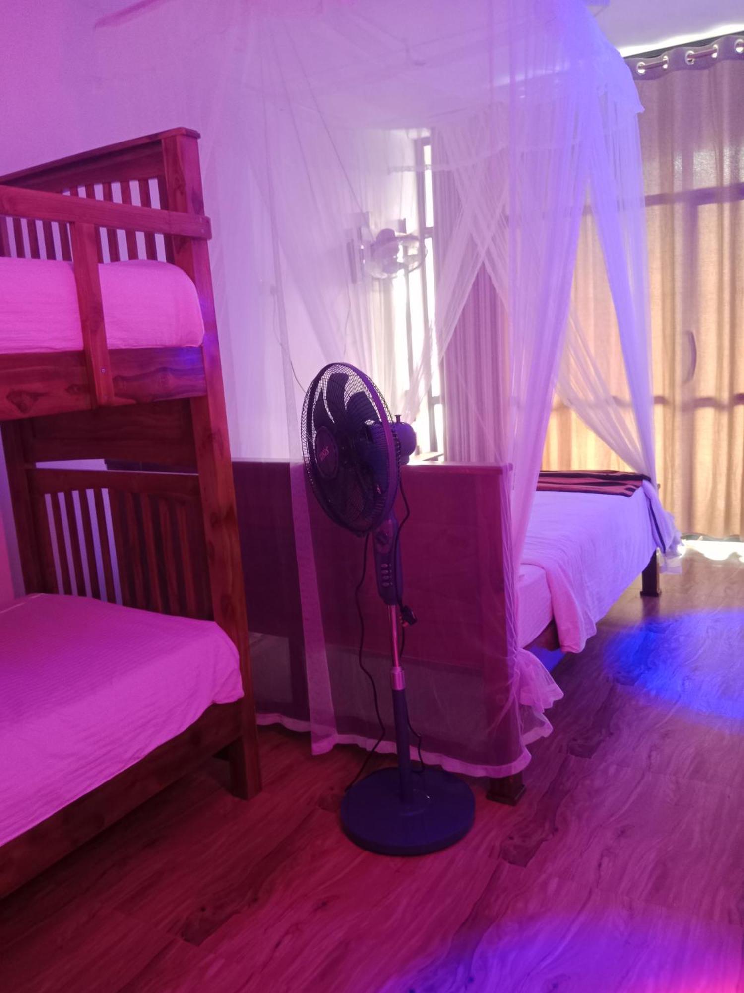 Ella Glory Inn Ngoại thất bức ảnh